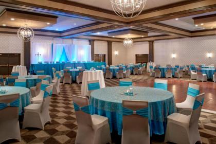 Four Points by Sheraton Detroit Novi - image 13