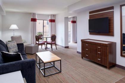 Four Points by Sheraton Detroit Novi - image 5