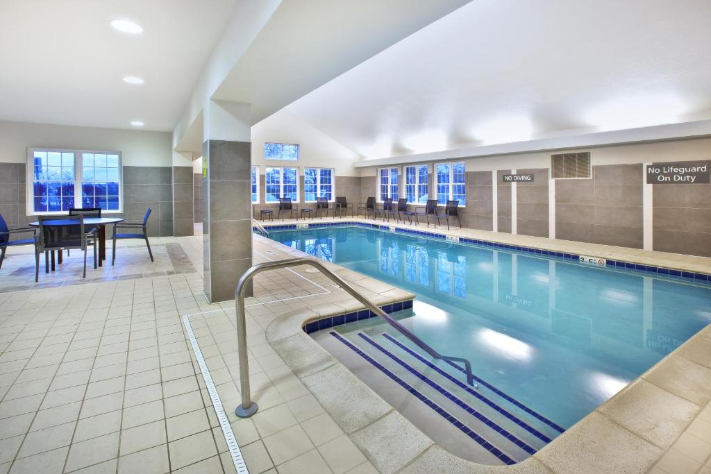 Residence Inn by Marriott Detroit / Novi - image 2