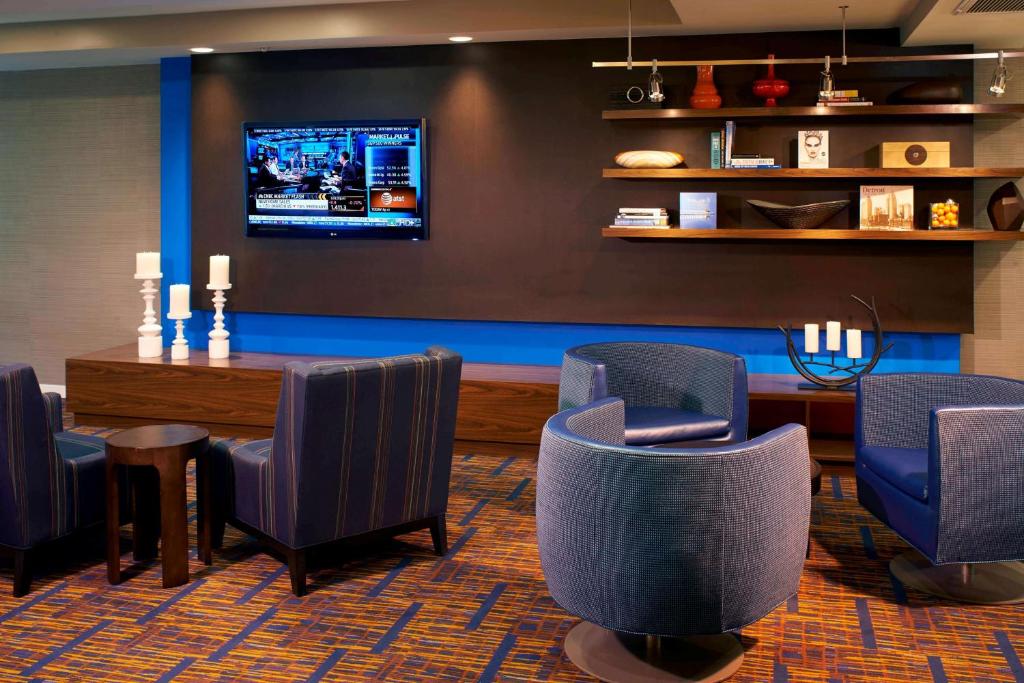 Sonesta Select Detroit Novi - image 2