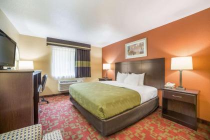 Quality Inn O'Fallon I-64 - image 10