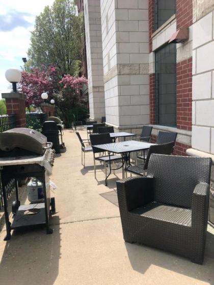 Residence Inn by Marriott Chicago Oak Brook - image 15
