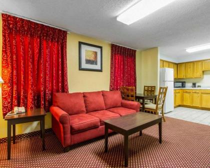 Quality Inn Fort Campbell - image 11