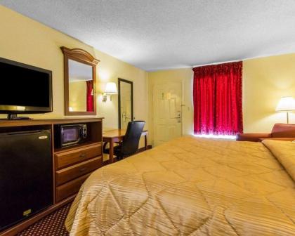Quality Inn Fort Campbell - image 15