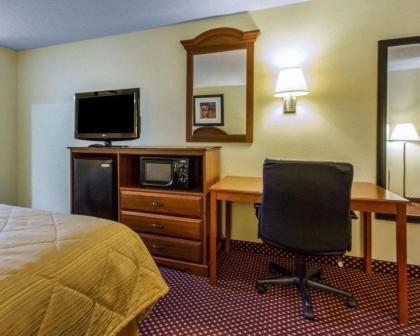 Quality Inn Fort Campbell - image 9
