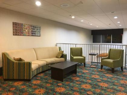 Holiday Inn Express & Suites Southport - Oak Island Area an IHG Hotel - image 11