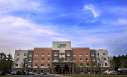 Holiday Inn Express & Suites Southport - Oak Island Area an IHG Hotel - image 3
