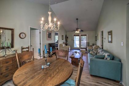 Oak Island Home with Yard - 10 Min Walk to Beach - image 2