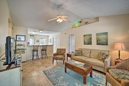 Oak Island Cottage - Walk to Beach and Intracoastal! - image 14