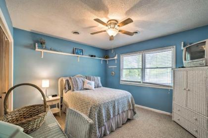 Oak Island Home with Fenced Yard-Walk to Long Beach! - image 4