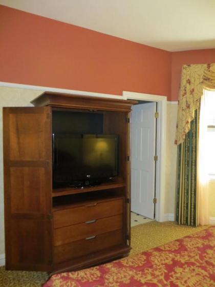 Carleton of Oak Park - image 21