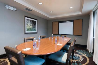 Staybridge Suites Chicago-Oakbrook Terrace an IHG Hotel - image 17