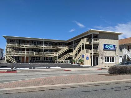 Crystal Sands motel