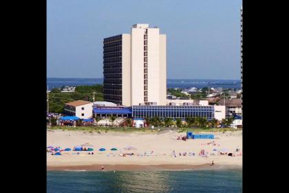 Clarion Resort Fontainebleau Hotel Oceanfront Ocean City