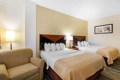 Gateway Hotel & Suites Ascend Hotel Collection - image 4