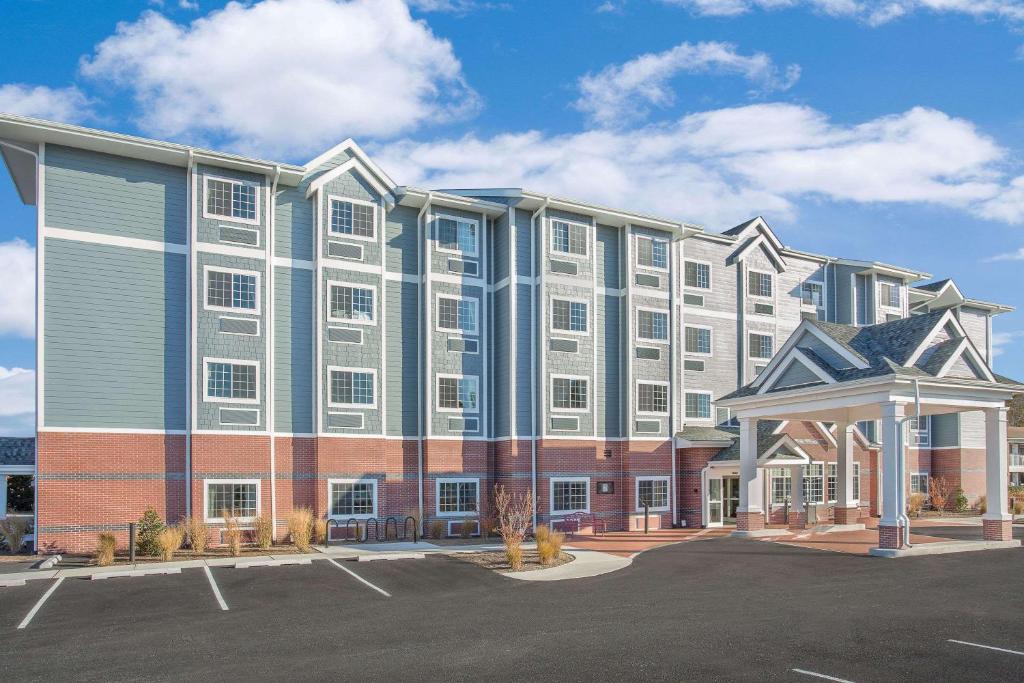 Microtel Inn & Suites by Wyndham Ocean City - main image
