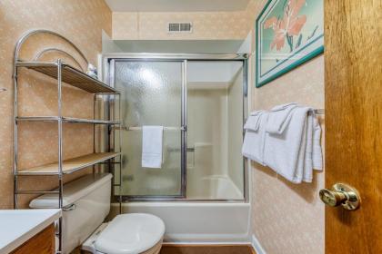 Jamaica Place - image 11