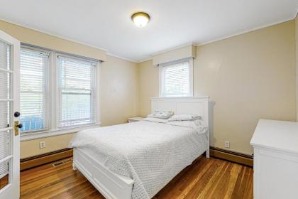Boardwalk Bungalow - image 17
