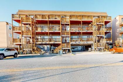 Ocean Point 302 - image 2
