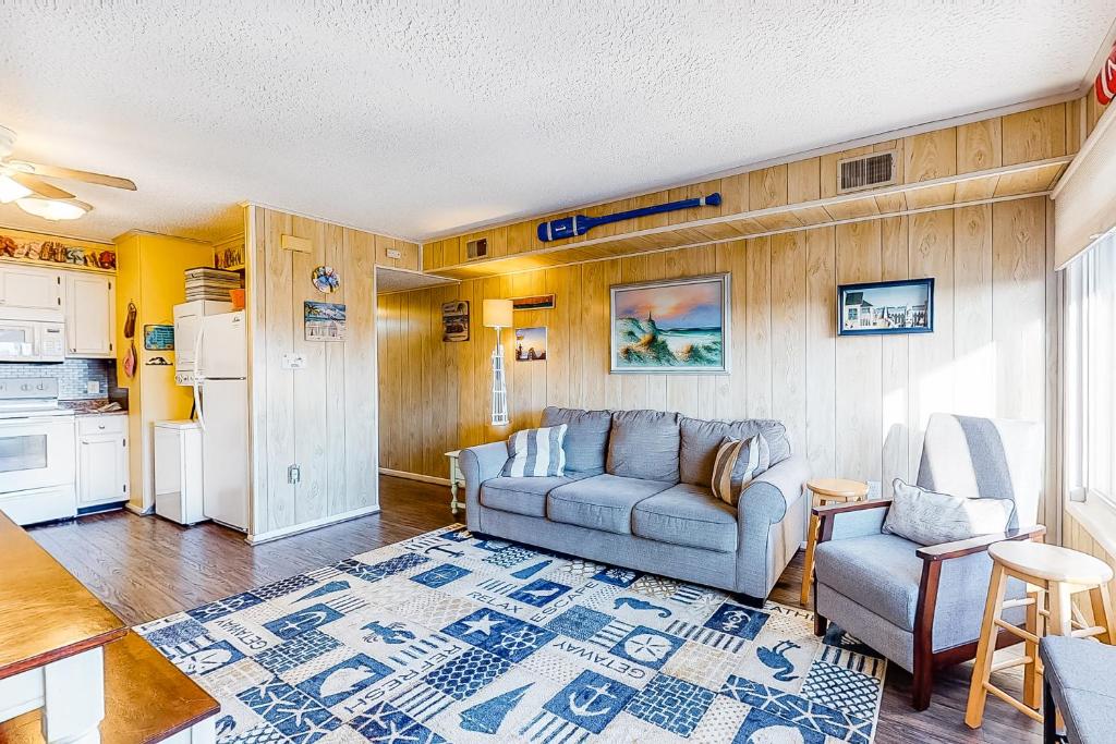 Ocean Point 302 - image 4