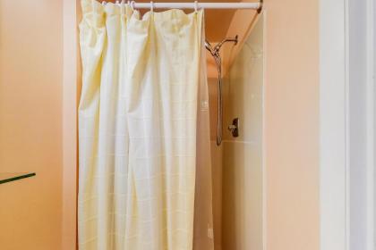 Shipwreck Townhome - image 12