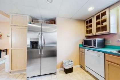 Shipwreck Townhome - image 8