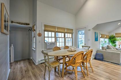 Ocean Grove Apt with Balcony 1 Block to the Beach! - image 11