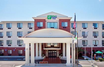 Holiday Inn Express Hotel  Suites Biloxi  Ocean Springs an IHG Hotel Ocean Springs Mississippi