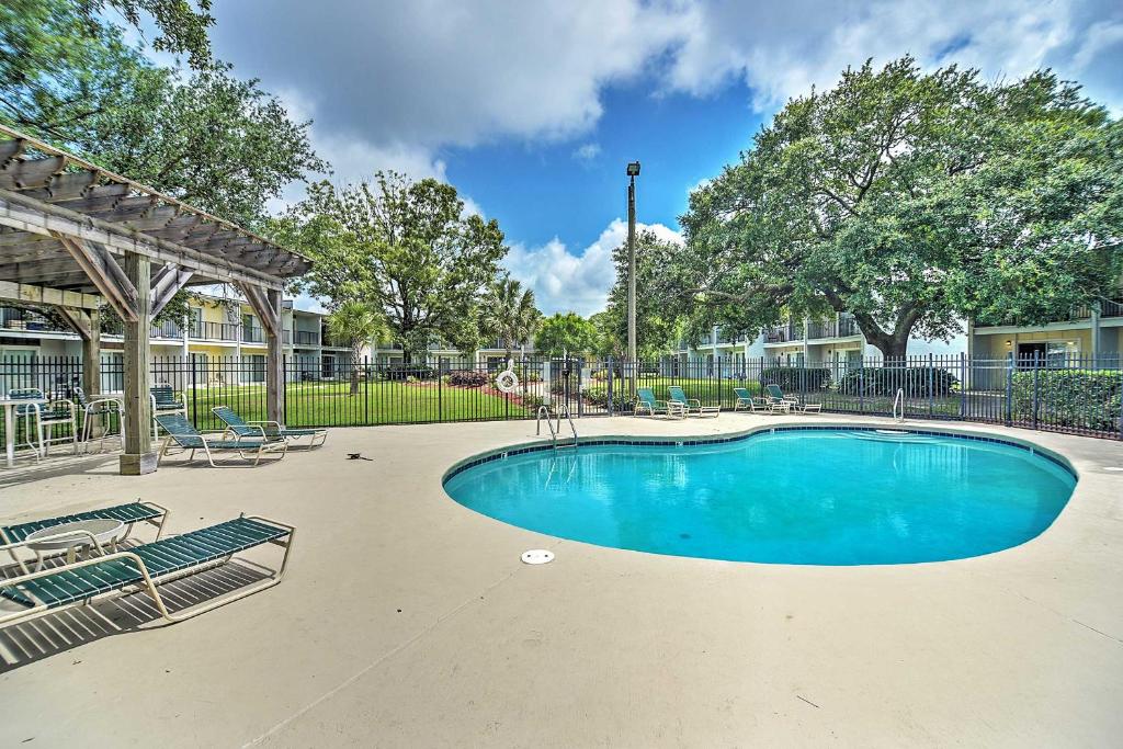 Waterfront Ocean Springs Condo with Resort Amenities - main image