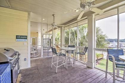 Waterfront Ocean Springs Condo with Resort Amenities - image 10