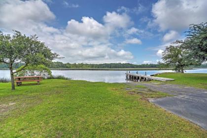 Waterfront Ocean Springs Condo with Resort Amenities - image 11