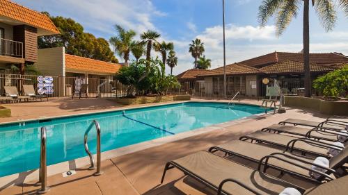 Best Western Oceanside Inn - image 2