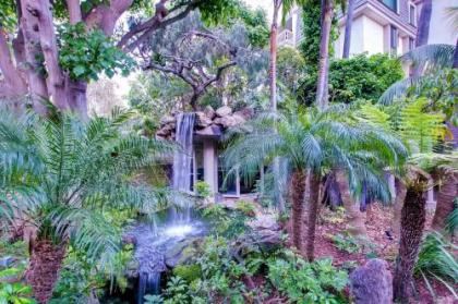 Beachside Retreat - image 5