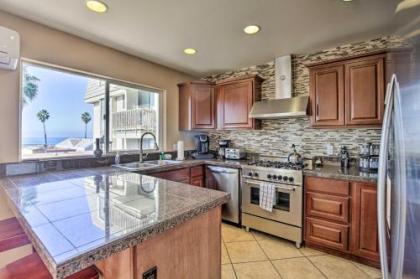 Tropical Home - 200 Yards to Beach Entrance! - image 3