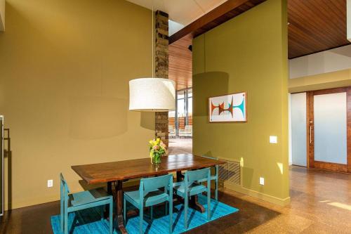 1030 Shafer Street - image 2