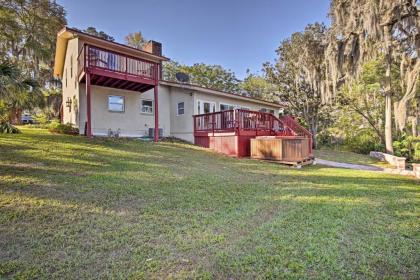 Ocklawaha House on Lake Fay with Pool Table and Hot Tub - image 13