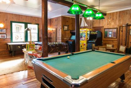 Blackbeard's Lodge - image 7