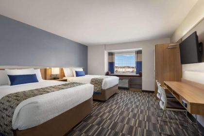 Microtel Inn & Suites by Wyndham Gambrills - image 13