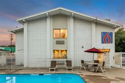 Motel 6 Ogden UT- Downtown - image 3