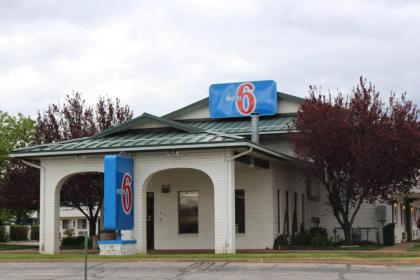 Motel 6-Ogden UT - 21st Street - image 2