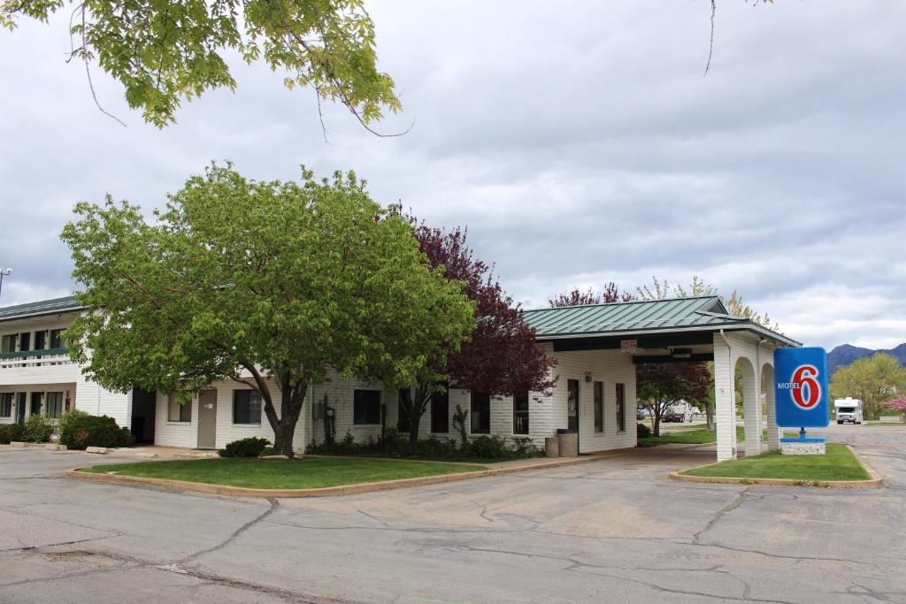 Motel 6-Ogden UT - 21st Street - image 6
