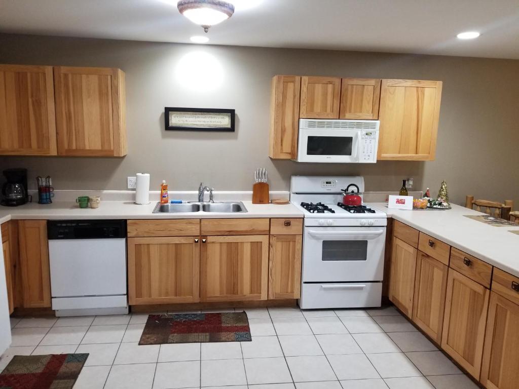 2BR Rustic Villa - image 5