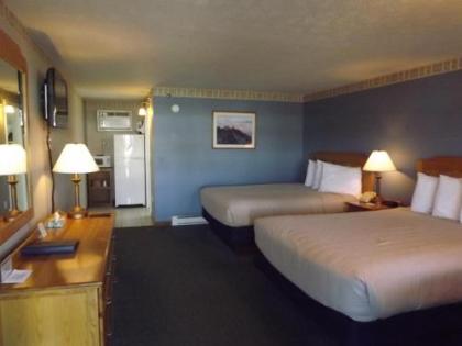 Mariner Resort - image 2