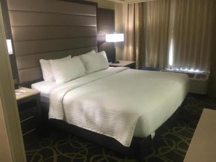 SpringHill Suites by Marriott Oklahoma City Quail Springs - image 2