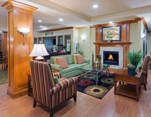 Country Inn & Suites by Radisson Oklahoma City at Northwest Expressway OK - main image