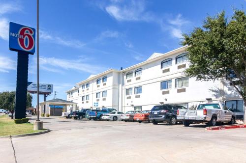 Motel 6-Oklahoma City OK - main image