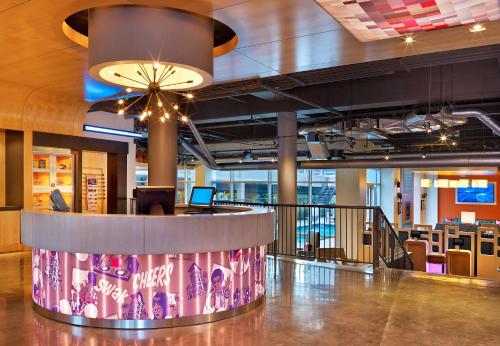 Aloft Oklahoma City Downtown – Bricktown - image 5