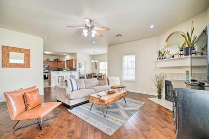 Eco-Friendly OKC Home 10 Mi to Botanical Gardens! - image 14