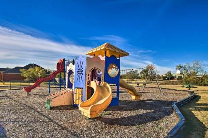 Eco-Friendly OKC Home 10 Mi to Botanical Gardens! - image 3