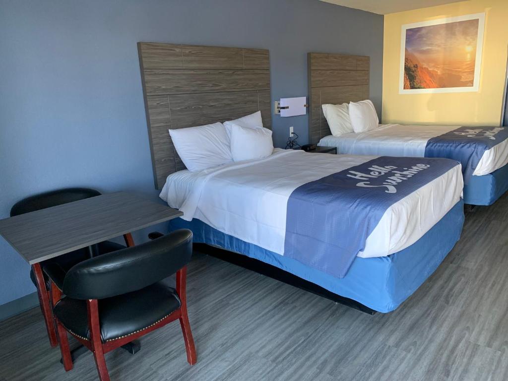 Days Inn by Wyndham Okmulgee - image 3